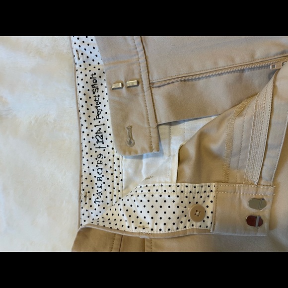 Womens perfect shorts by Talbots. Size 12 - Picture 1 of 3